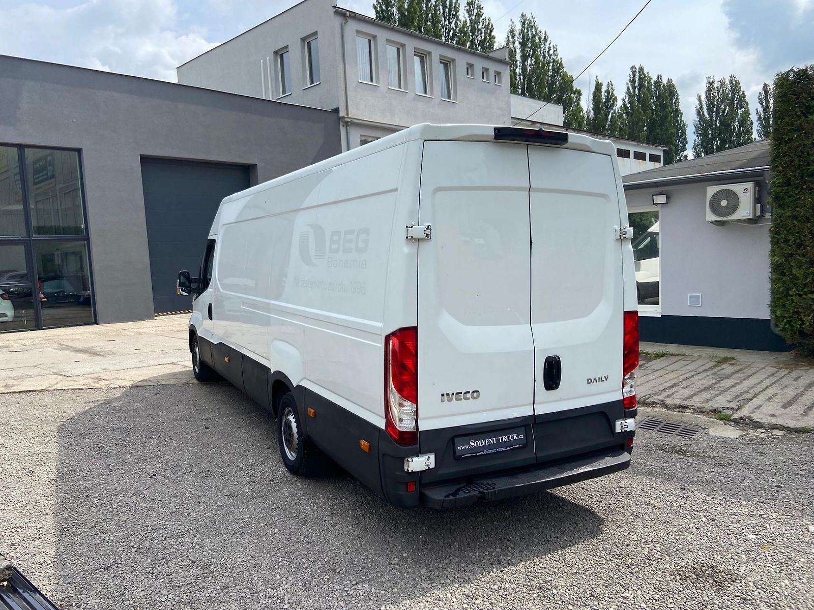 639263562045769523_iveco-daily-35s16-euro-6(21).jpg