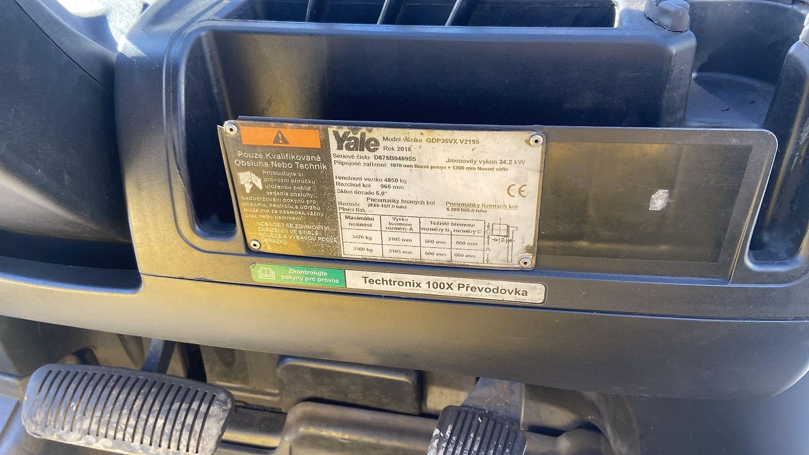 639263954335092058_yale-vzv-gdp35vx(31).jpg